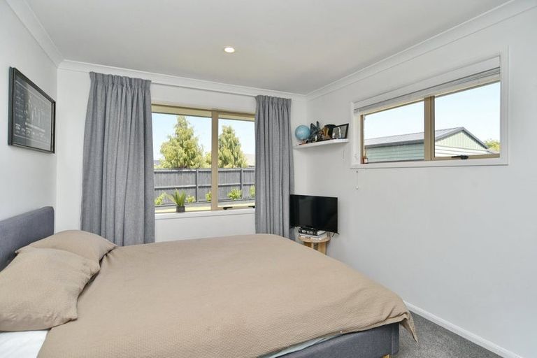 Photo of property in 19 Kapiti Street, Parklands, Christchurch, 8083