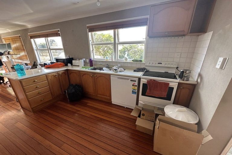 Photo of property in 433 Great South Road, Opaheke, Papakura, 2113