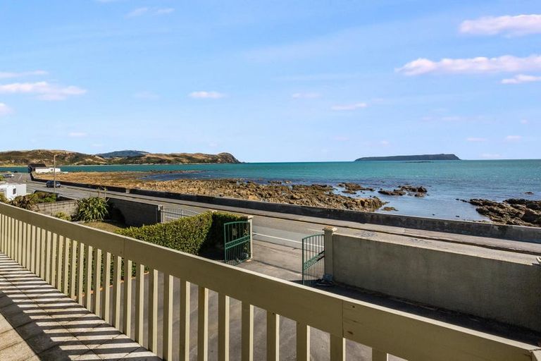 Photo of property in 22 Sunset Parade, Plimmerton, Porirua, 5026