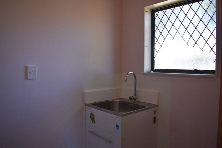 Photo of property in 24 Hamblyn Crescent, Nawton, Hamilton, 3200