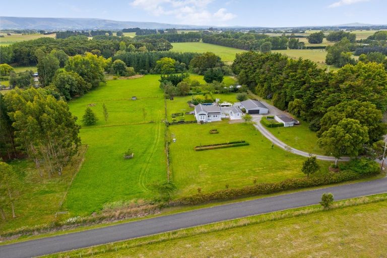 Photo of property in 63 Riversdale Road, Waihakeke, Carterton, 5792