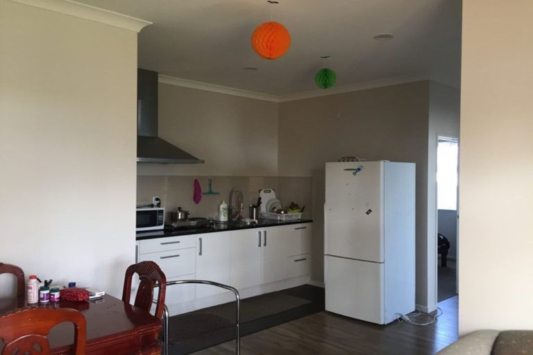 Photo of property in 589a Great South Road, Rosehill, Papakura, 2113