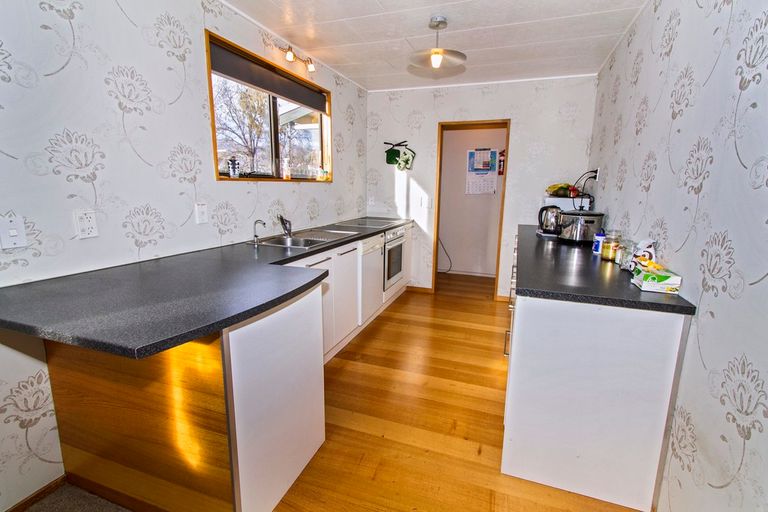 Photo of property in 97 Molyneux Avenue, Cromwell, 9310