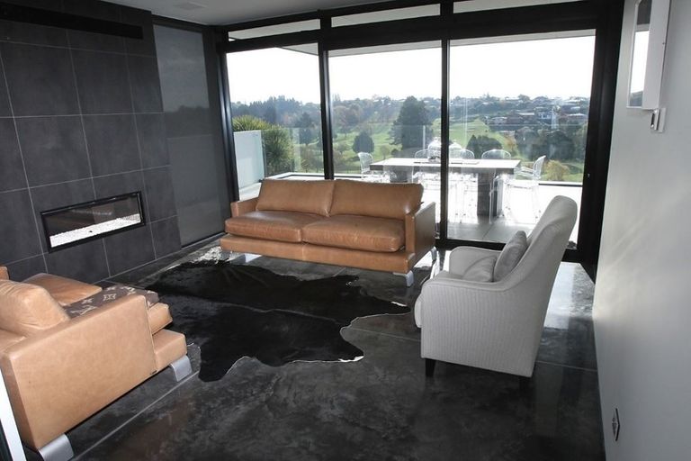 Photo of property in 35 June Street, Highfield, Timaru, 7910