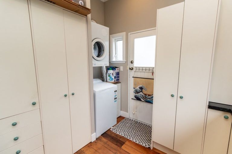 Photo of property in 556 Adelaide Road, Berhampore, Wellington, 6023