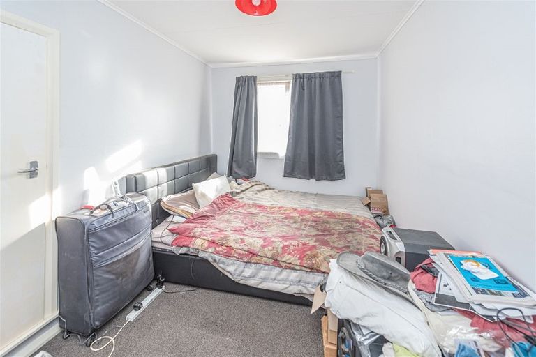 Photo of property in 180 Puriri Street, Castlecliff, Whanganui, 4501