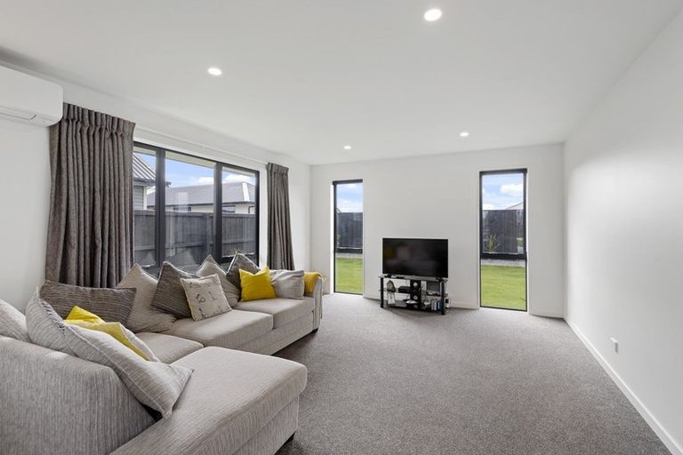 Photo of property in 17 Rothwell Drive, Rolleston, 7615