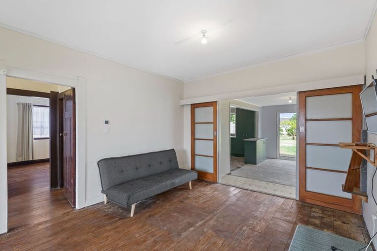 Photo of property in 16 Tauraroa Road, Maungakaramea, Whangarei, 0178