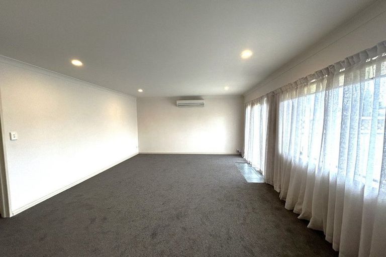 Photo of property in 142a Gloucester Street, Taradale, Napier, 4112