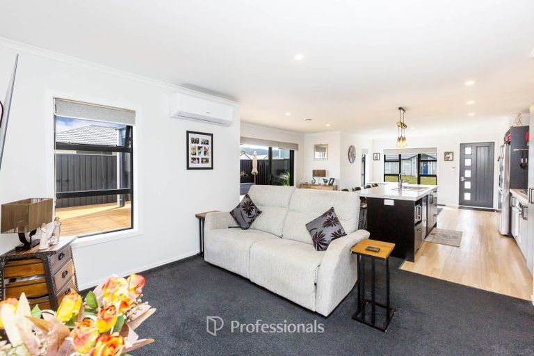 Photo of property in 34 Filmer Crescent, Wallaceville, Upper Hutt, 5018