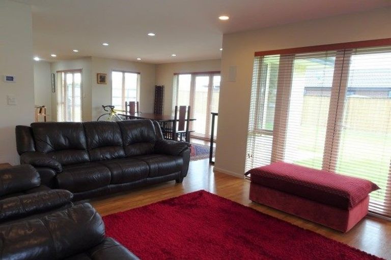 Photo of property in 16 Ridgeway Drive, Greymouth, 7805