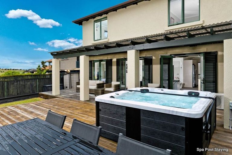 Photo of property in 61 Clea View, Gulf Harbour, Whangaparaoa, 0930