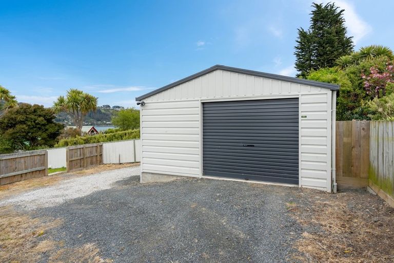 Photo of property in 273 Ravensbourne Road, Ravensbourne, Dunedin, 9022