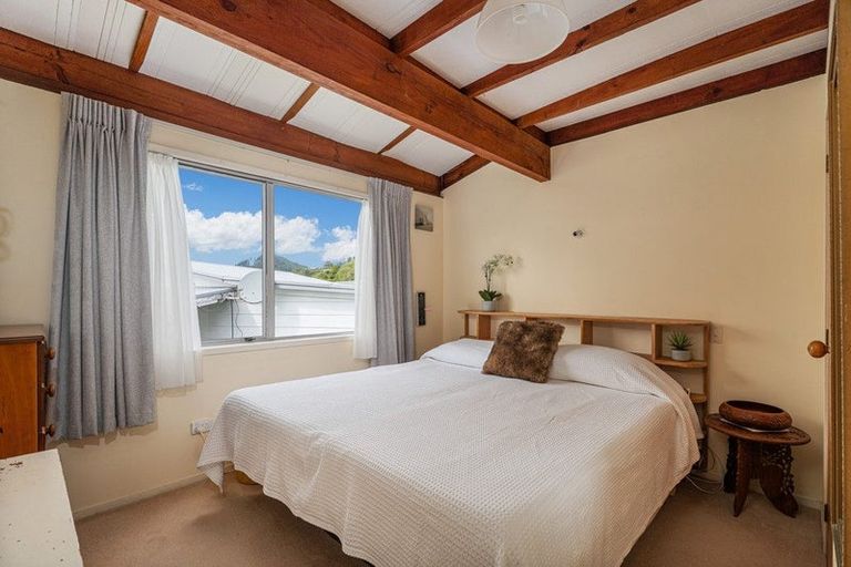 Photo of property in 12 Captain Cook Road, Cooks Beach, Whitianga, 3591