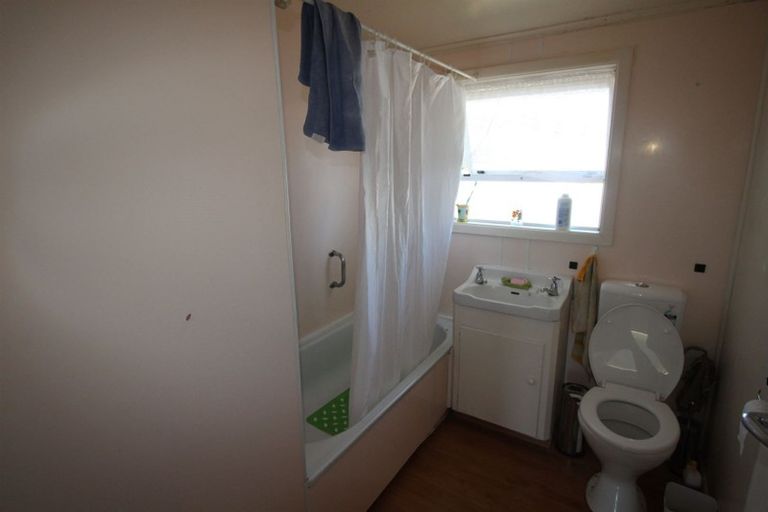 Photo of property in 8 Maple Place, Tokoroa, 3420