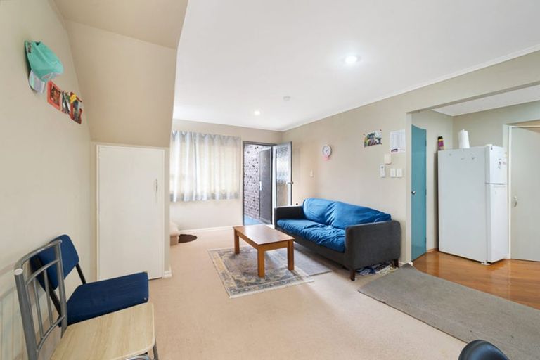 Photo of property in 4/90 Lynwood Road, New Lynn, Auckland, 0600