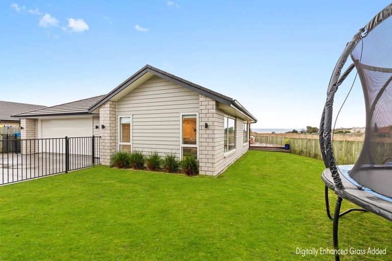 Photo of property in 58 Whatumairangi Way, Owhata, Rotorua, 3010