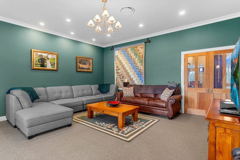 Photo of property in 100 Marohemo Road, Maungaturoto, 0583