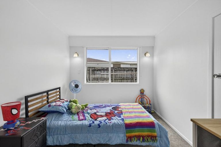 Photo of property in 8 Evelyn Place, Welbourn, New Plymouth, 4310