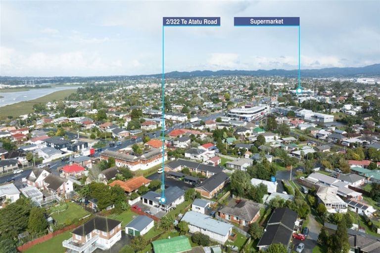 Photo of property in 2/322 Te Atatu Road, Te Atatu South, Auckland, 0610