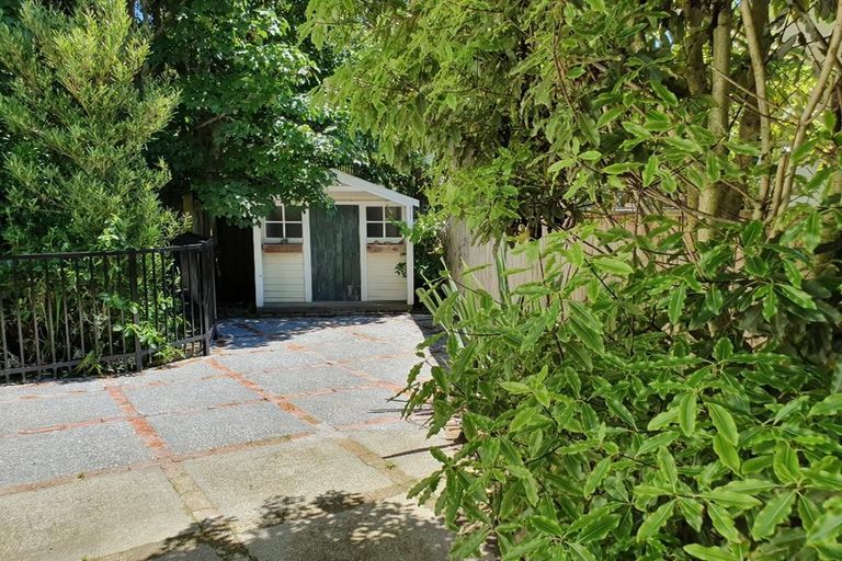 Photo of property in 434a Stokes Valley Road, Stokes Valley, Lower Hutt, 5019