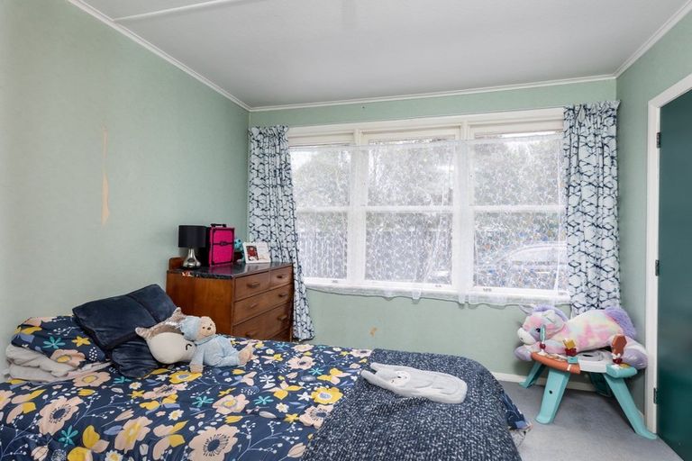 Photo of property in 11 Kummer Crescent, Masterton, 5810