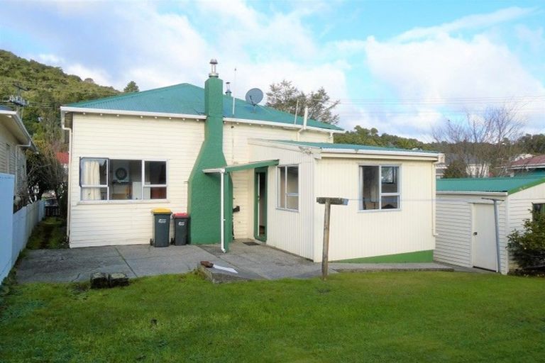 Photo of property in 40 Shakespeare Street, Greymouth, 7805