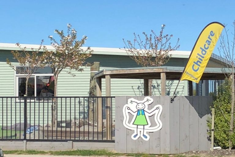 Photo of property in 31 Falcon Road, Rolleston, 7615