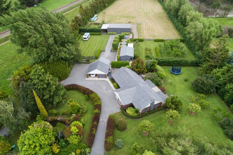 Photo of property in 33 Cloverlea Road, Westbrook, Palmerston North, 4475