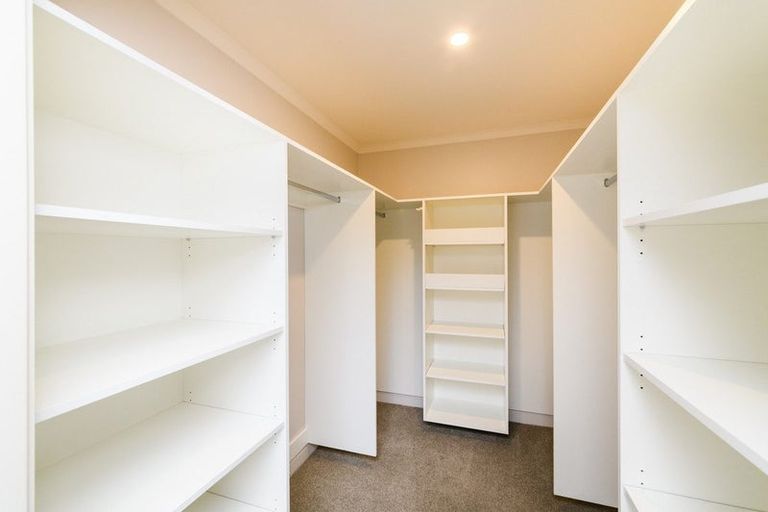 Photo of property in 100 Mount Taylor Drive, Feilding, 4775