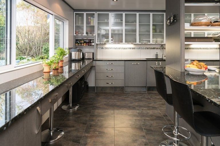 Photo of property in 20 Derham Road, Te Horo, Otaki, 5581