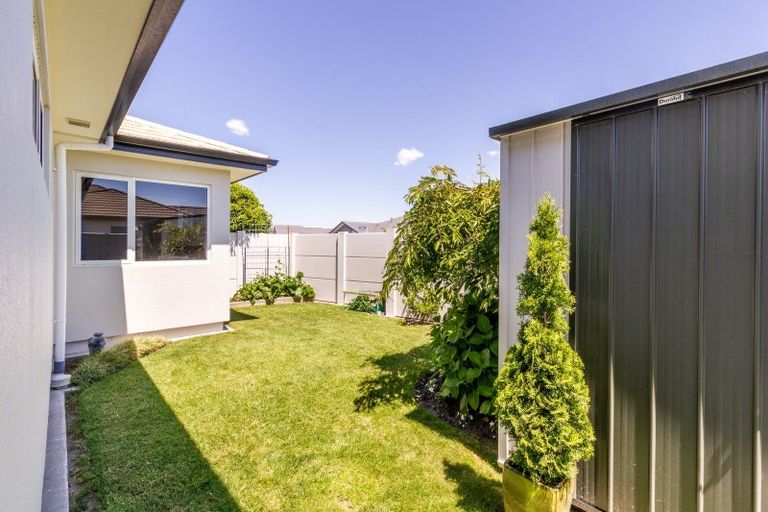 Photo of property in 1 Pukaki Place, Poraiti, Napier, 4112