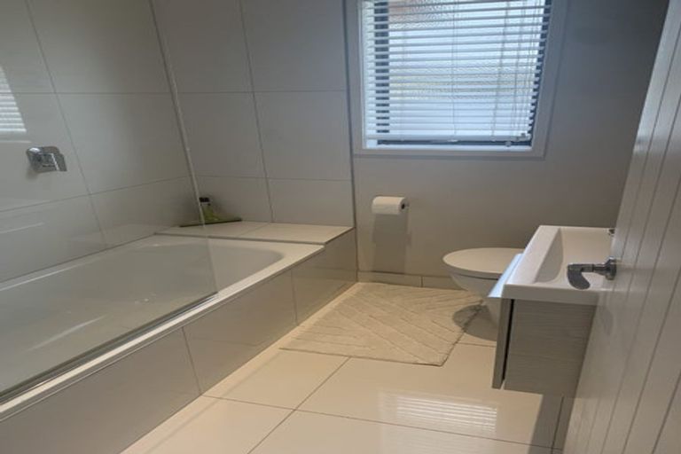 Photo of property in 143a Oceanview Road, Mount Maunganui, 3116