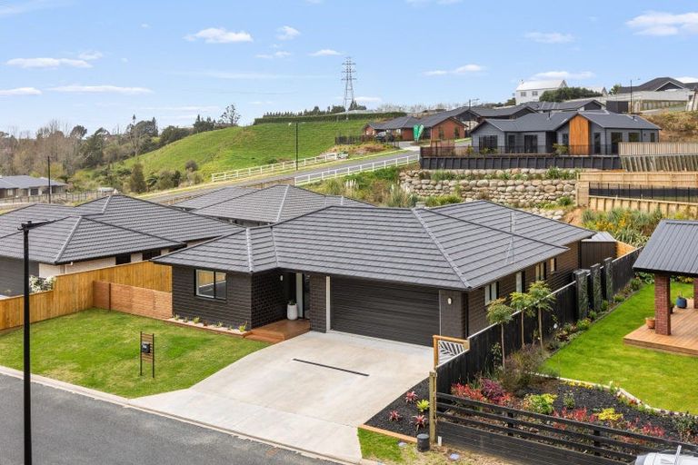 Photo of property in 5 Ruru Lane, Hurworth, New Plymouth, 4310