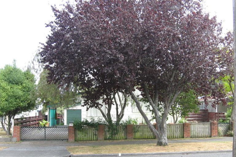 Photo of property in 7 Tacoma Drive, Totara Park, Upper Hutt, 5018