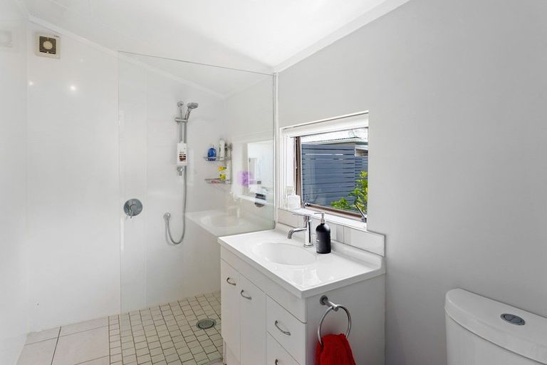 Photo of property in 56b Rahui Road, Otaki, 5512