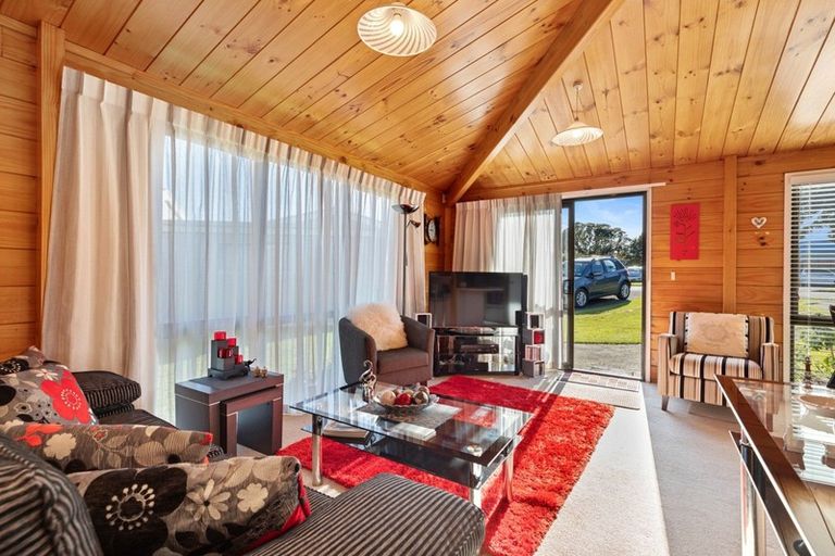 Photo of property in Puriri Village, 8/3 Puriri Street, Mount Maunganui, 3116