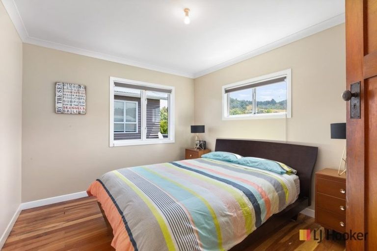 Photo of property in 51 Beach Road, Waihi Beach, 3611