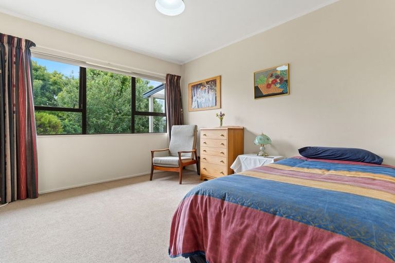 Photo of property in 15 Lowes Place, Solway, Masterton, 5810