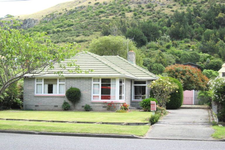 Photo of property in 122 Wakefield Avenue, Sumner, Christchurch, 8081