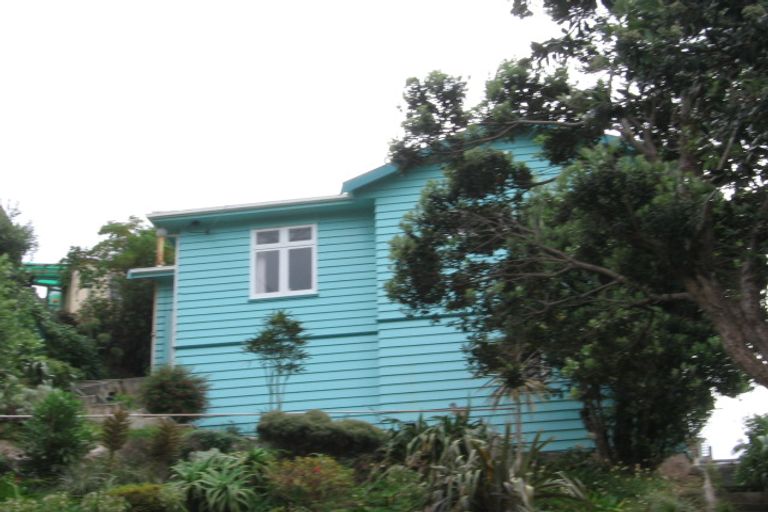 Photo of property in 8 Valley Street, Island Bay, Wellington, 6023