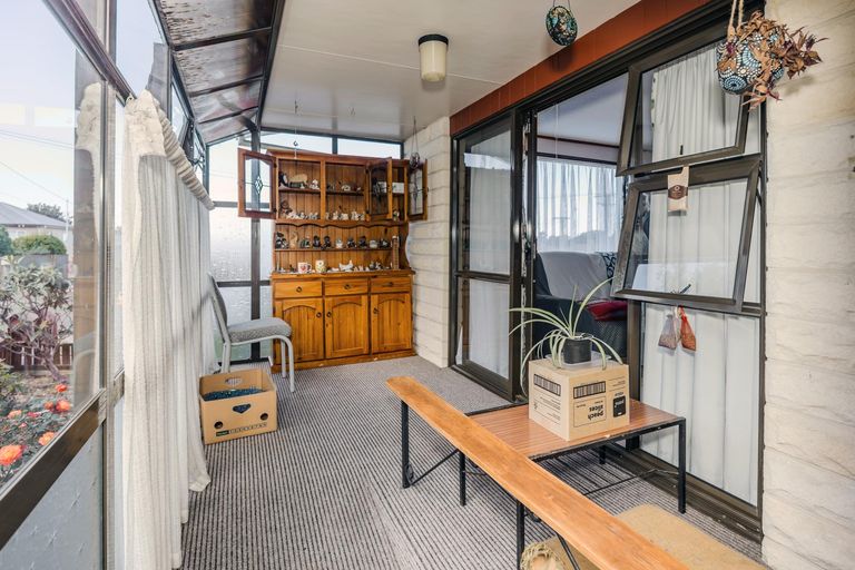 Photo of property in 6a Stuart Street, Holmes Hill, Oamaru, 9401