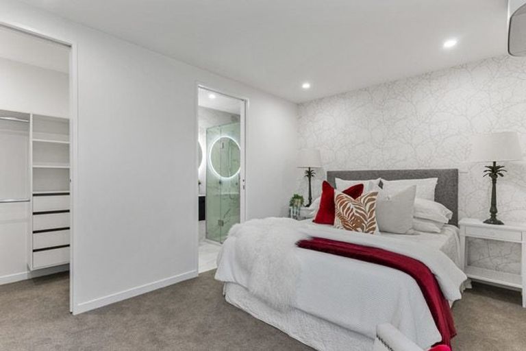Photo of property in 24a Patteson Avenue, Mission Bay, Auckland, 1071