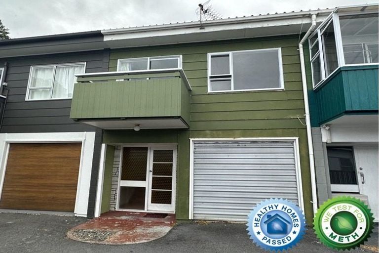 Photo of property in 4/20 Bay Drive, Titahi Bay, Porirua, 5022