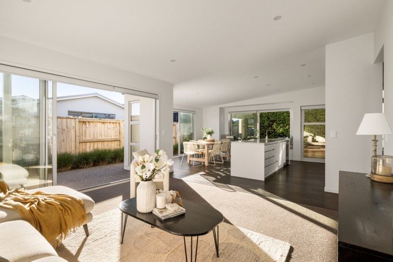 Photo of property in 29 Hugo Way, Papamoa Beach, Papamoa, 3118