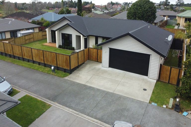 Photo of property in 8f Cannell Farm Drive, Te Puke, 3119