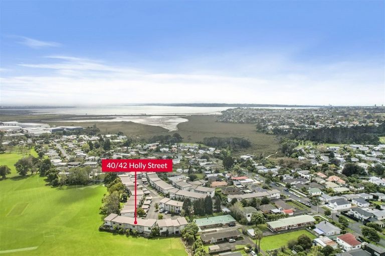 Photo of property in 40/42 Holly Street, Avondale, Auckland, 1026