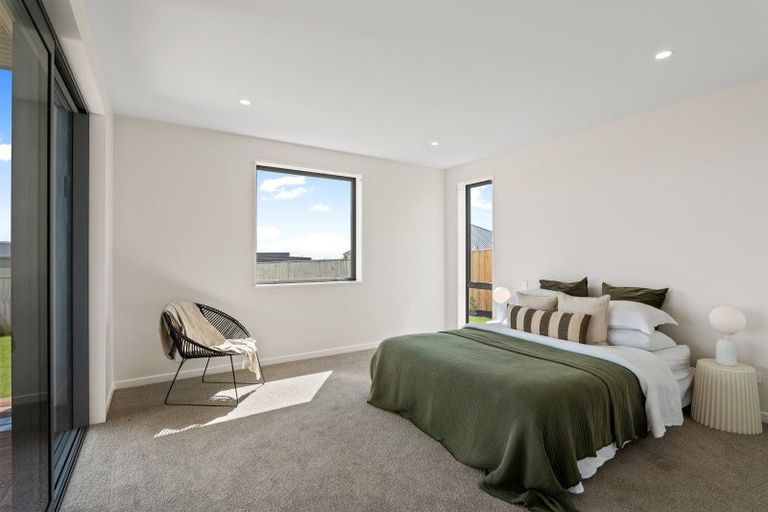 Photo of property in 155 Penruddock Rise, Westmorland, Christchurch, 8025