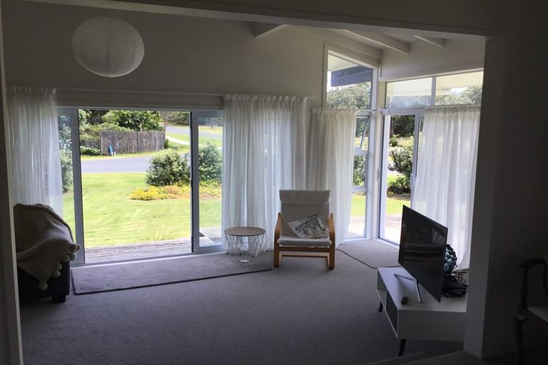 Photo of property in 4 Kelly Street, Baylys Beach, Dargaville, 0377