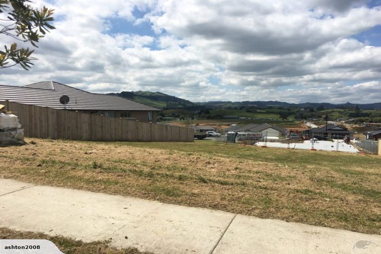 Photo of property in 6 Bellenden Crescent, Pokeno, 2402